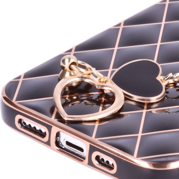 Funda de Rombos con Cadena de Corazones