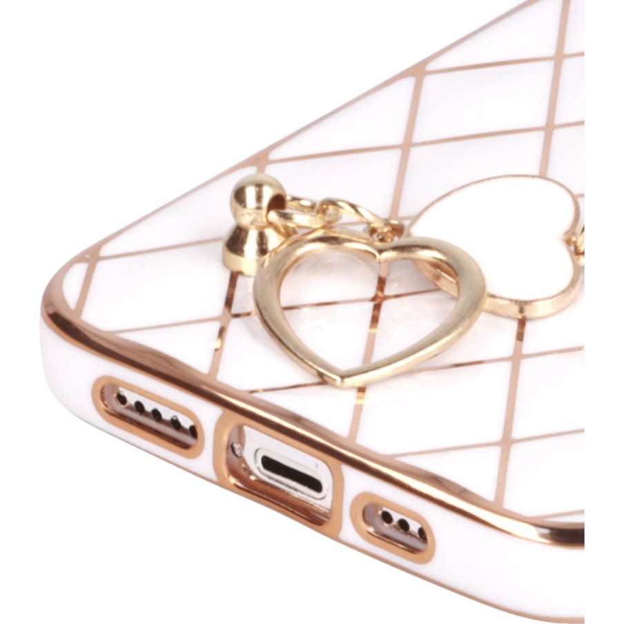 Funda de Rombos con Cadena de Corazones