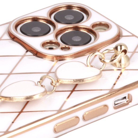 Funda de Rombos con Cadena de Corazones